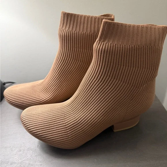 Pashion Footwear Latte Knit Booties - Picture 2 of 5